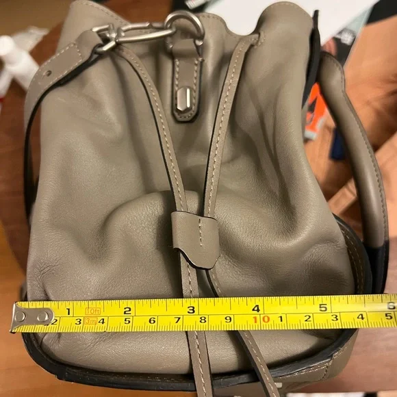 NWOT Liebeskind leather grey handbag/purse - Picture 6 of 8